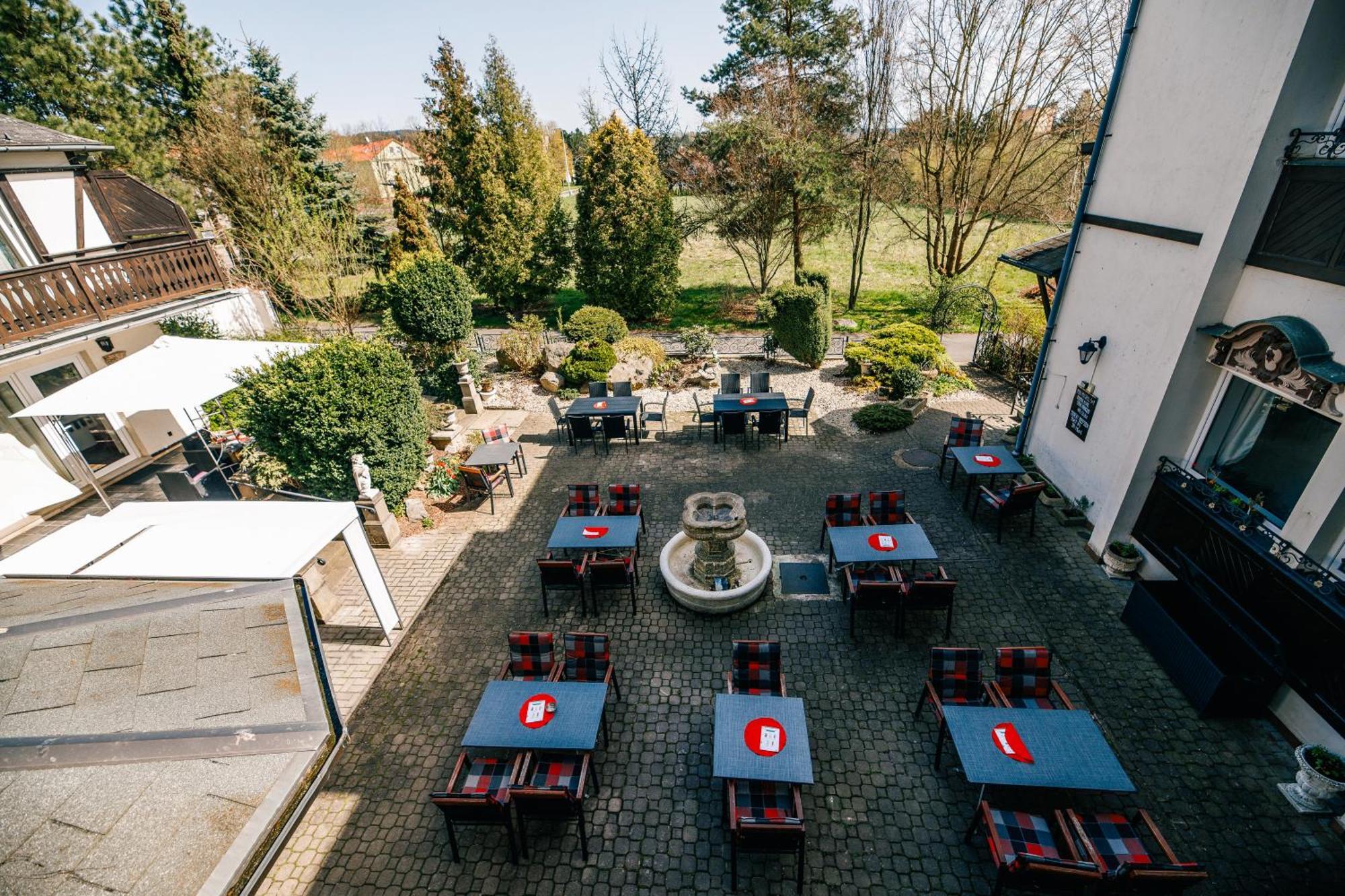 Schlosshotel Marienbad Exterior foto